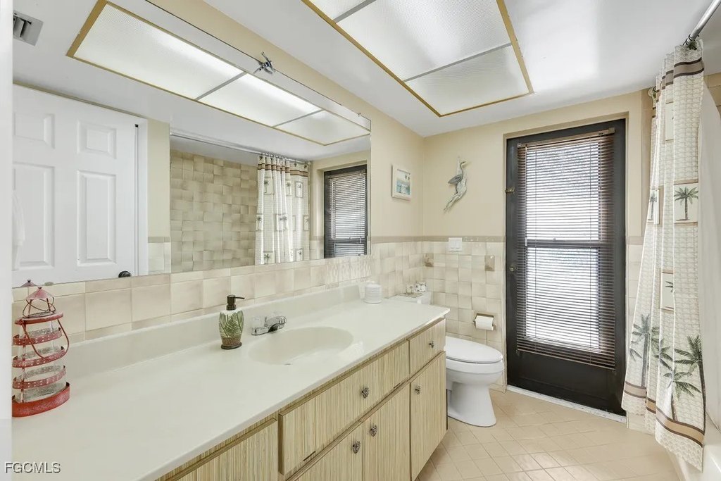 Cape Coral, Florida, 33914, United States, 3 Bedrooms Bedrooms, ,2 BathroomsBathrooms,Residential,Forsale,2004783