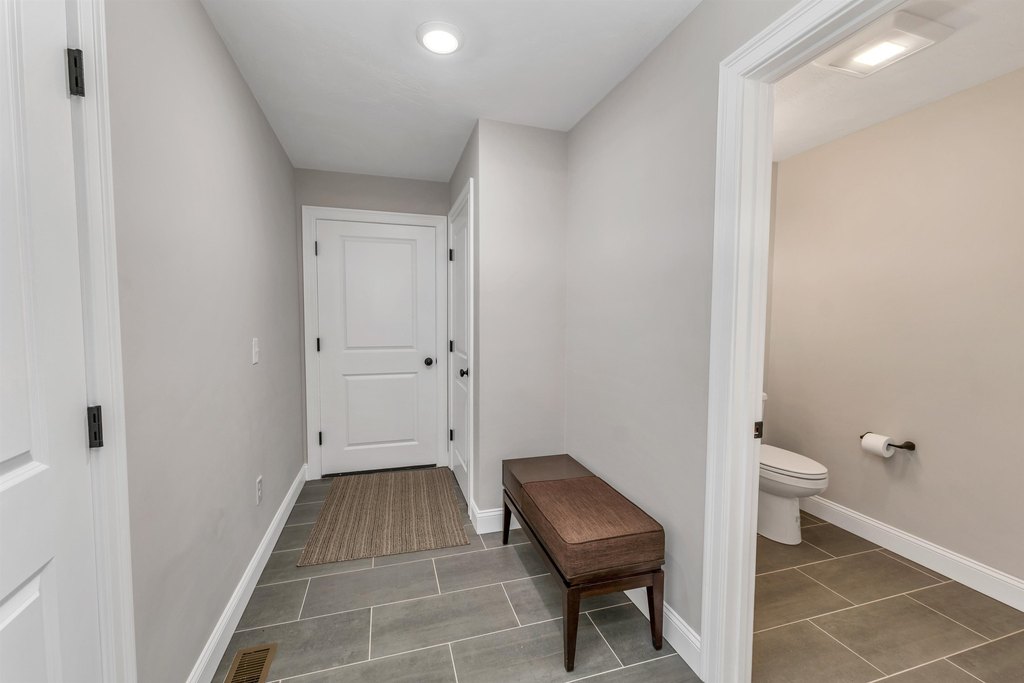 Meredith, New Hampshire, 03253, United States, 4 Bedrooms Bedrooms, ,2.5 BathroomsBathrooms,Residential,Forsale,2011245