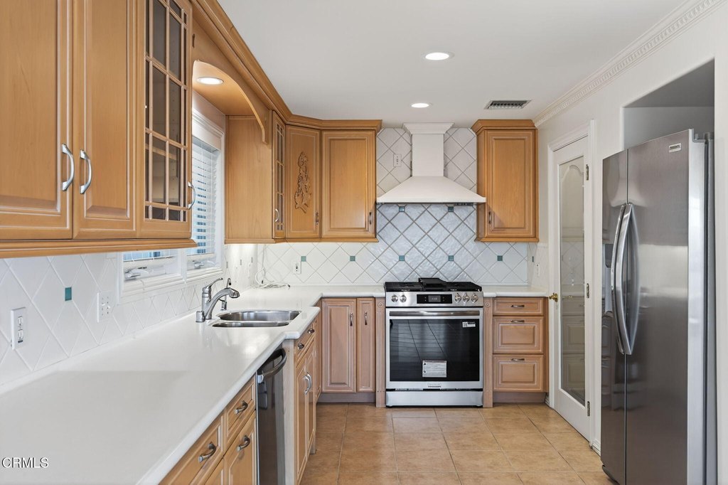 Oxnard, California, 93035, United States, 4 Bedrooms Bedrooms, ,3.5 BathroomsBathrooms,Residential,Forsale,2004312