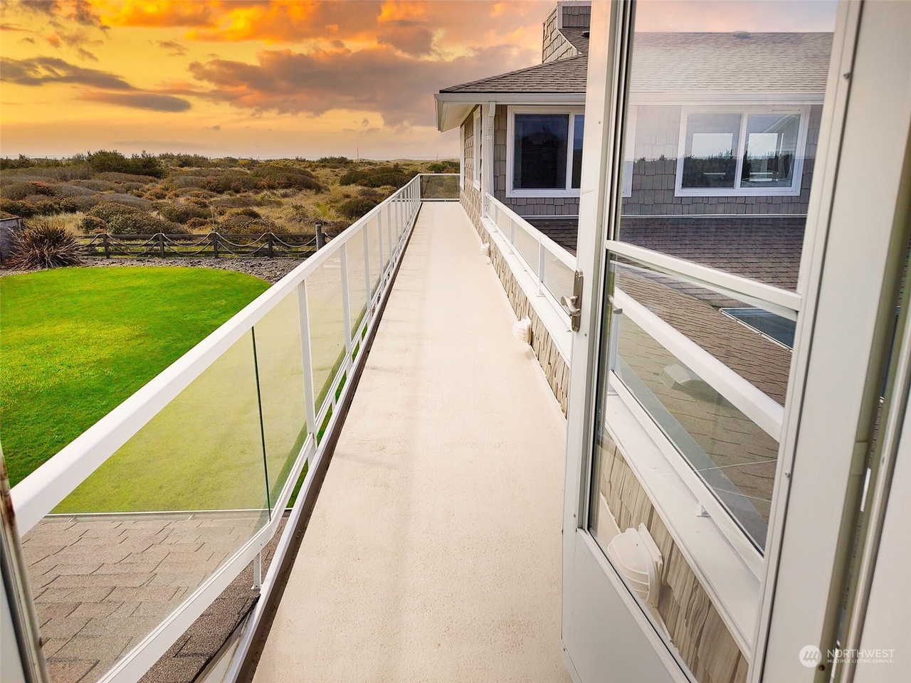 Ocean Shores, Washington, 98569, United States, 4 Bedrooms Bedrooms, ,3 BathroomsBathrooms,Residential,Forsale,2004449