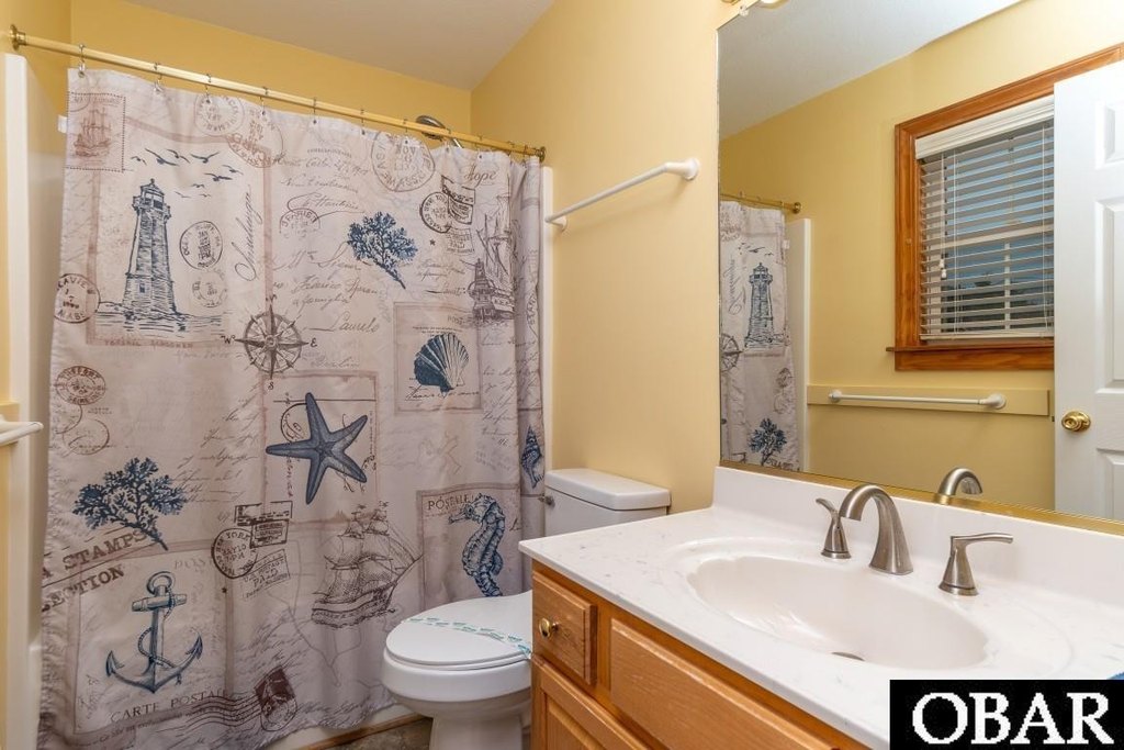 Hatteras, North Carolina, 27943, United States, 6 Bedrooms Bedrooms, ,5.5 BathroomsBathrooms,Residential,Forsale,2010254