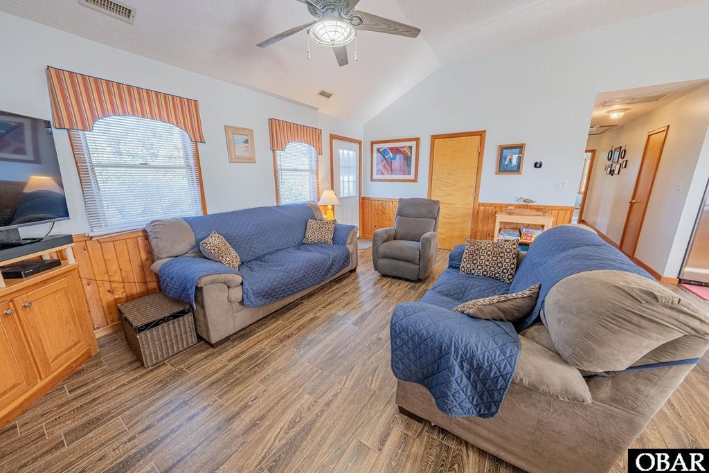 Frisco, North Carolina, 27936, United States, 3 Bedrooms Bedrooms, ,2 BathroomsBathrooms,Residential,Forsale,2004890