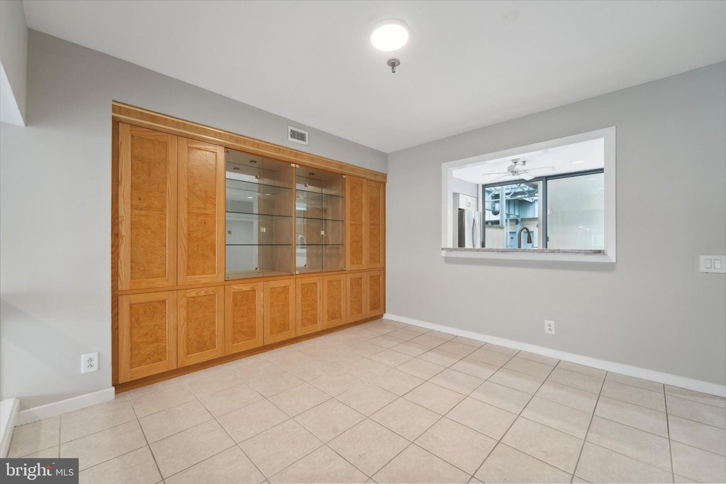 PHILADELPHIA, Pennsylvania, 19106, United States, 2 Bedrooms Bedrooms, ,2.5 BathroomsBathrooms,Residential,Forsale,2004202