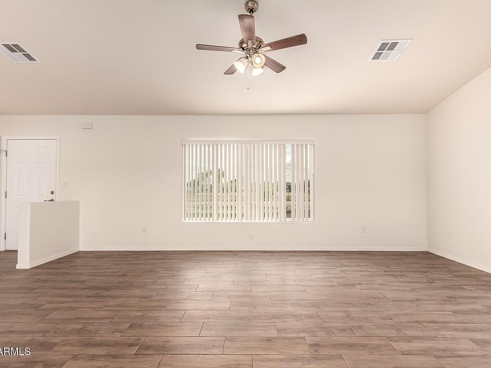 Buckeye, Arizona, 85326, United States, 3 Bedrooms Bedrooms, ,2 BathroomsBathrooms,Residential,Forsale,2000284