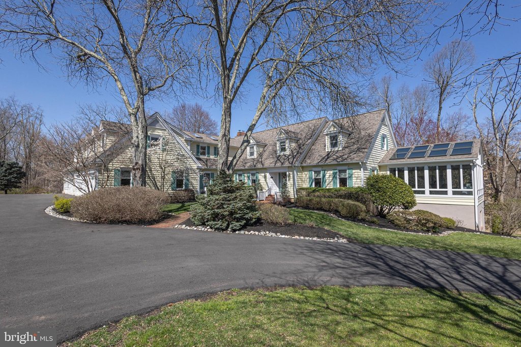 NEWTOWN, Pennsylvania, 18940, United States, 5 Bedrooms Bedrooms, ,5.5 BathroomsBathrooms,Residential,Forsale,2003972