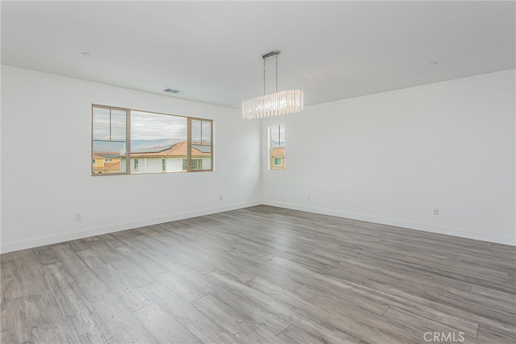 Loma Linda, California, 92354, United States, 5 Bedrooms Bedrooms, ,3 BathroomsBathrooms,Residential,Forsale,2007697