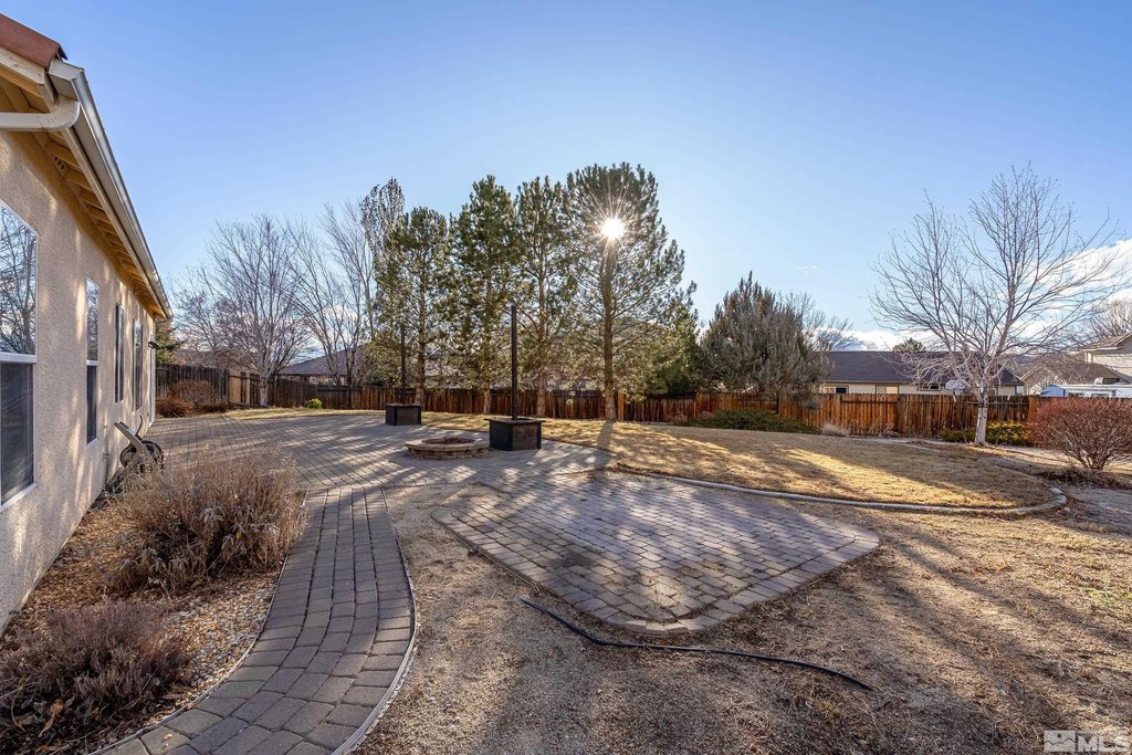 Sparks, Nevada, 89436, United States, 3 Bedrooms Bedrooms, ,2 BathroomsBathrooms,Residential,Forsale,1953445