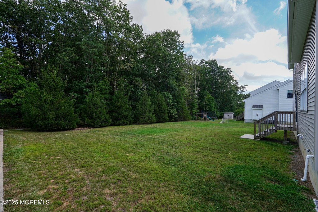 Howell, New Jersey, 07731, United States, 4 Bedrooms Bedrooms, ,3 BathroomsBathrooms,Residential,Forsale,1953811