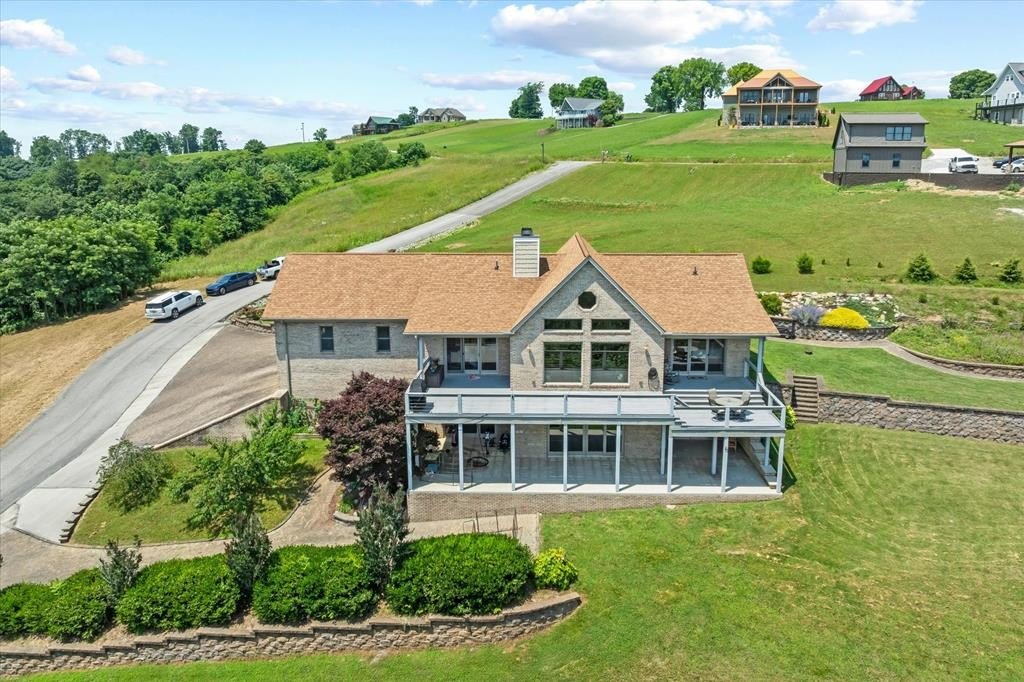 Hilham, Tennessee, 38568, United States, 4 Bedrooms Bedrooms, ,3 BathroomsBathrooms,Residential,Forsale,1929824