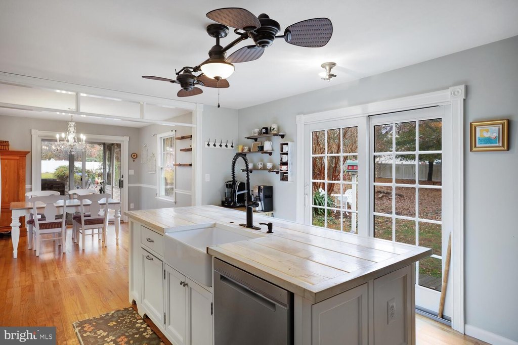 LITTLE EGG HARBOR TWP, New Jersey, 08087, United States, 5 Bedrooms Bedrooms, ,3 BathroomsBathrooms,Residential,Forsale,2004472