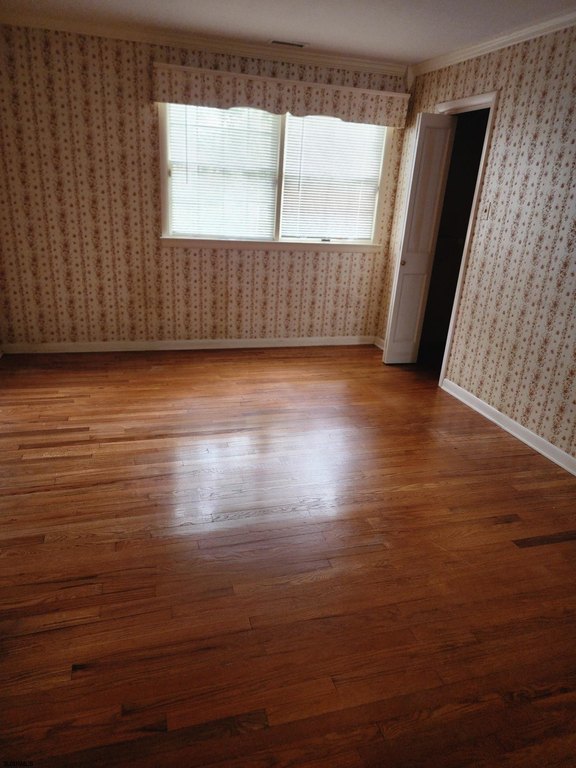 Linwood, New Jersey, 08221, United States, 4 Bedrooms Bedrooms, ,2 BathroomsBathrooms,Residential,Forsale,2004614