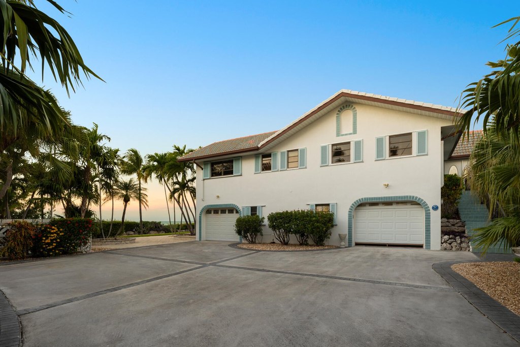 Marathon, Florida, 33050, United States, 3 Bedrooms Bedrooms, ,2.5 BathroomsBathrooms,Residential,Forsale,2011131