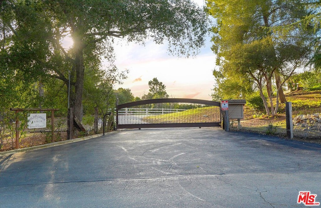 Calabasas, California, 91302, United States, 3 Bedrooms Bedrooms, ,2 BathroomsBathrooms,Residential,Forsale,2001432