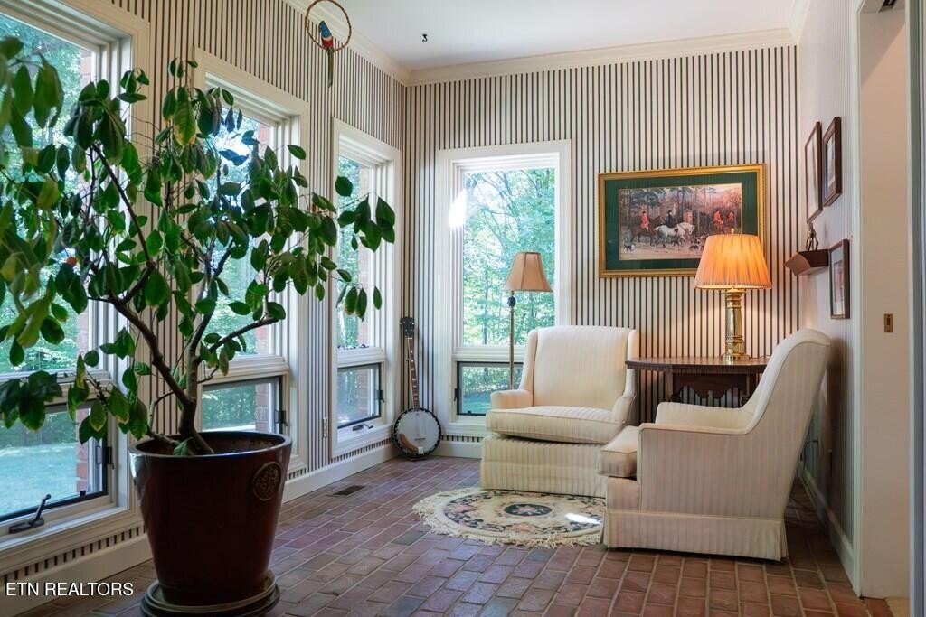 Livingston, Tennessee, 38570, United States, 3 Bedrooms Bedrooms, ,4.5 BathroomsBathrooms,Residential,Forsale,1952671