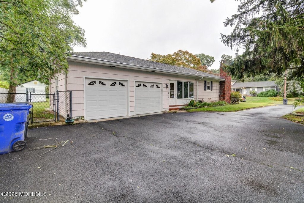 Brick, New Jersey, 08724, United States, 3 Bedrooms Bedrooms, ,3.5 BathroomsBathrooms,Residential,Forsale,1966062