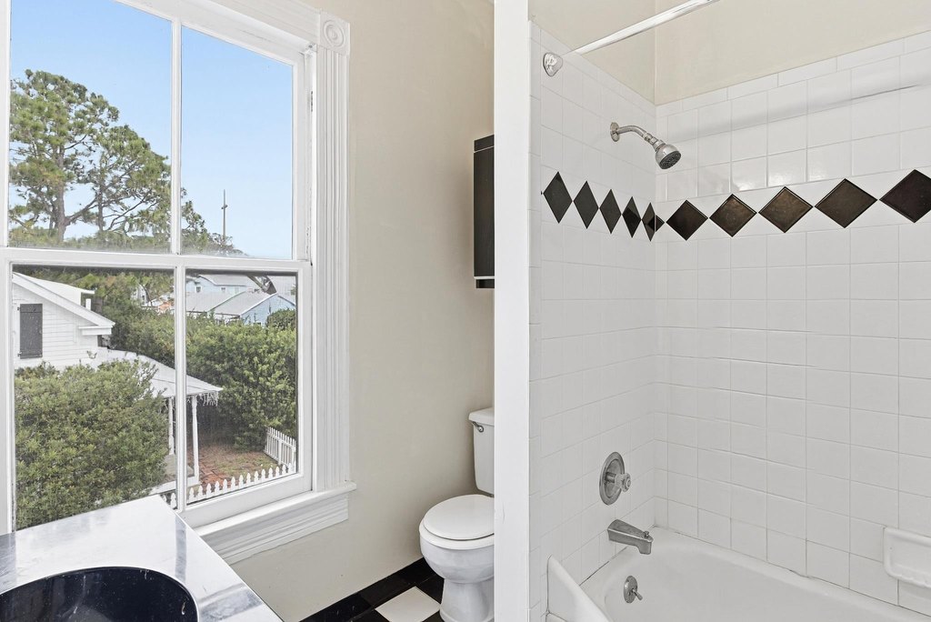 St Augustine, Florida, 32084, United States, 4 Bedrooms Bedrooms, ,3 BathroomsBathrooms,Residential,Forsale,2004867