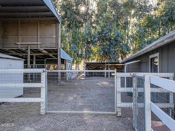 Santa Ynez, California, 93460, United States, ,3.5 BathroomsBathrooms,Residential,Forsale,2004325