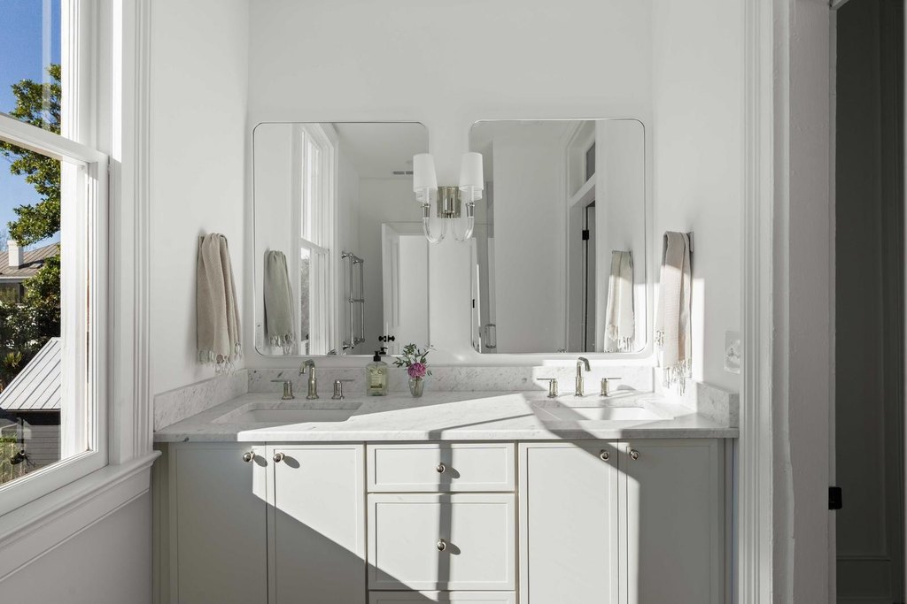 Charleston, South Carolina, 29403, United States, 4 Bedrooms Bedrooms, ,3.5 BathroomsBathrooms,Residential,Forsale,2007730