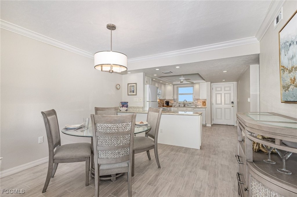 Fort Myers Beach, Florida, 33931, United States, 2 Bedrooms Bedrooms, ,2 BathroomsBathrooms,Residential,Forsale,2004816