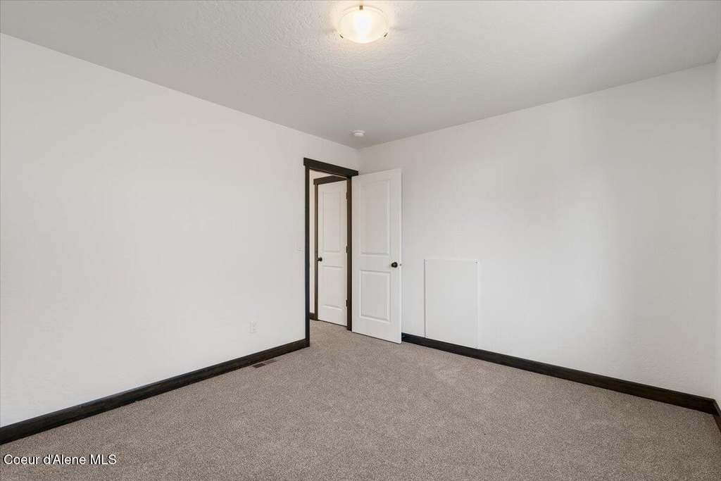 Post Falls, Idaho, 83854, United States, 4 Bedrooms Bedrooms, ,2.5 BathroomsBathrooms,Residential,Forsale,1984579