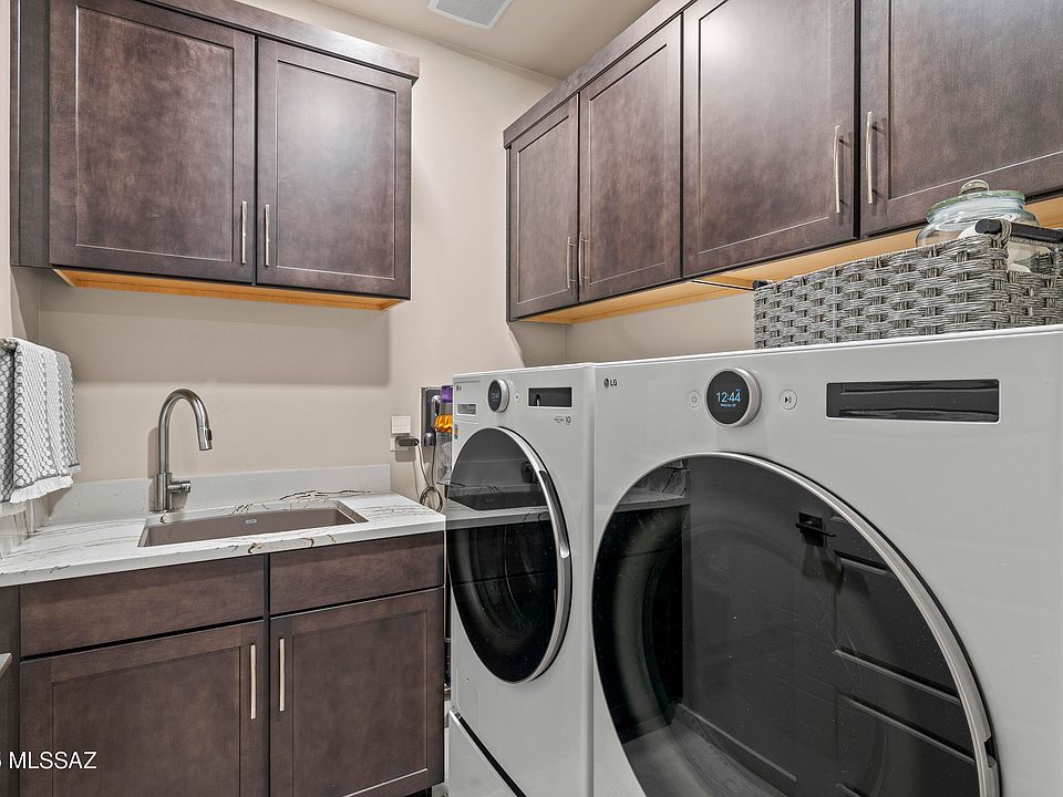 Tucson, Arizona, 85704, United States, 4 Bedrooms Bedrooms, ,3 BathroomsBathrooms,Residential,Forsale,2004424