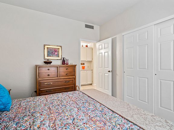 Tucson, Arizona, 85712, United States, 3 Bedrooms Bedrooms, ,2 BathroomsBathrooms,Residential,Forsale,2004426