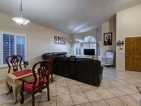 Tucson, Arizona, 85737, United States, 5 Bedrooms Bedrooms, ,3 BathroomsBathrooms,Residential,Forsale,2004435