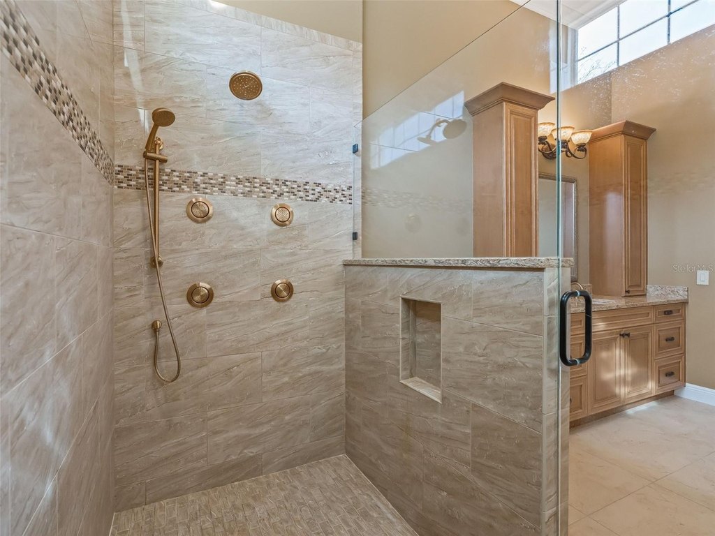 OCALA, Florida, 34482, United States, 4 Bedrooms Bedrooms, ,3.5 BathroomsBathrooms,Residential,Forsale,2003963