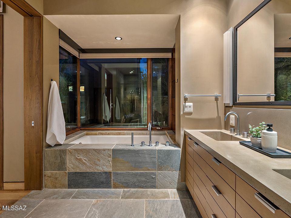 Tucson, Arizona, 85739, United States, 3 Bedrooms Bedrooms, ,3 BathroomsBathrooms,Residential,Forsale,2004443