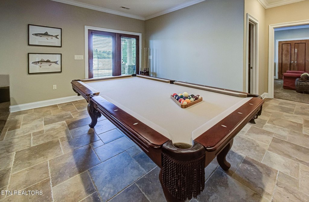 Vonore, Tennessee, 37885, United States, 4 Bedrooms Bedrooms, ,4.5 BathroomsBathrooms,Residential,Forsale,1960237