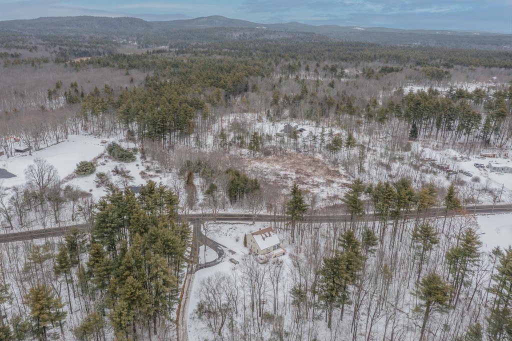 Strafford, New Hampshire, 03884, United States, 3 Bedrooms Bedrooms, ,1.5 BathroomsBathrooms,Residential,Forsale,2011248