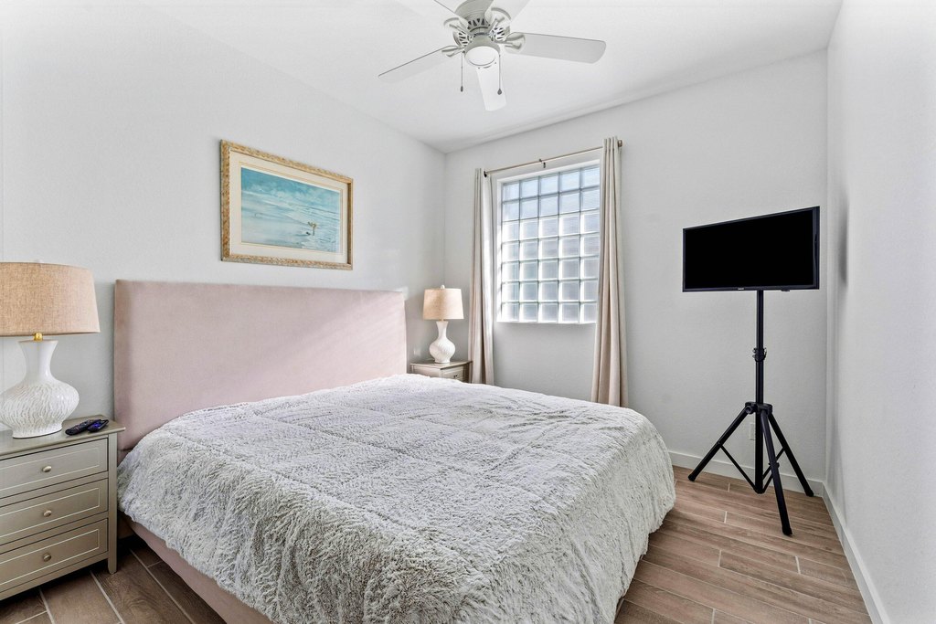 Hobe Sound, Florida, 33455, United States, 4 Bedrooms Bedrooms, ,2 BathroomsBathrooms,Residential,Forsale,2004649