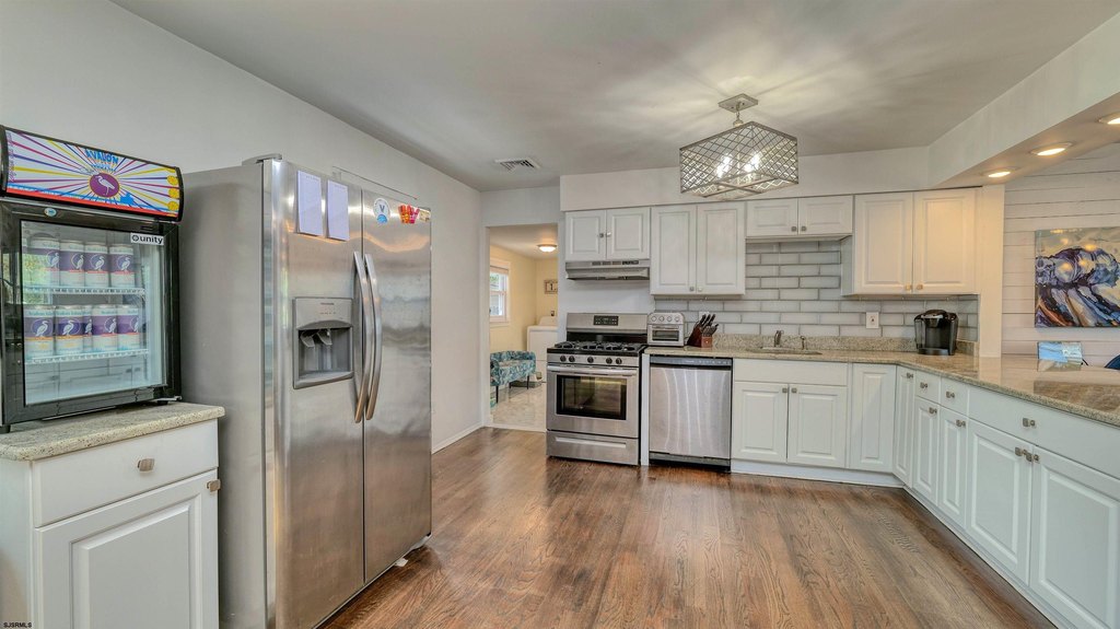 Ventnor Heights, New Jersey, 08406, United States, 3 Bedrooms Bedrooms, ,2 BathroomsBathrooms,Residential,Forsale,2004175