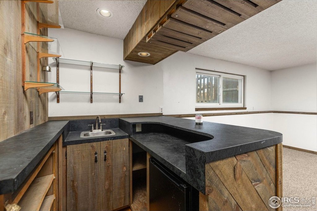 Fort Collins, Colorado, 80521, United States, 4 Bedrooms Bedrooms, ,2 BathroomsBathrooms,Residential,Forsale,2009192