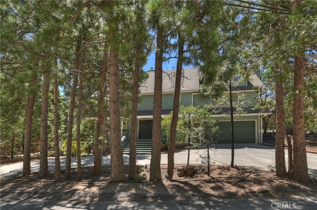 Lake Arrowhead, California, 92352, United States, 3 Bedrooms Bedrooms, ,3 BathroomsBathrooms,Residential,Forsale,1968496