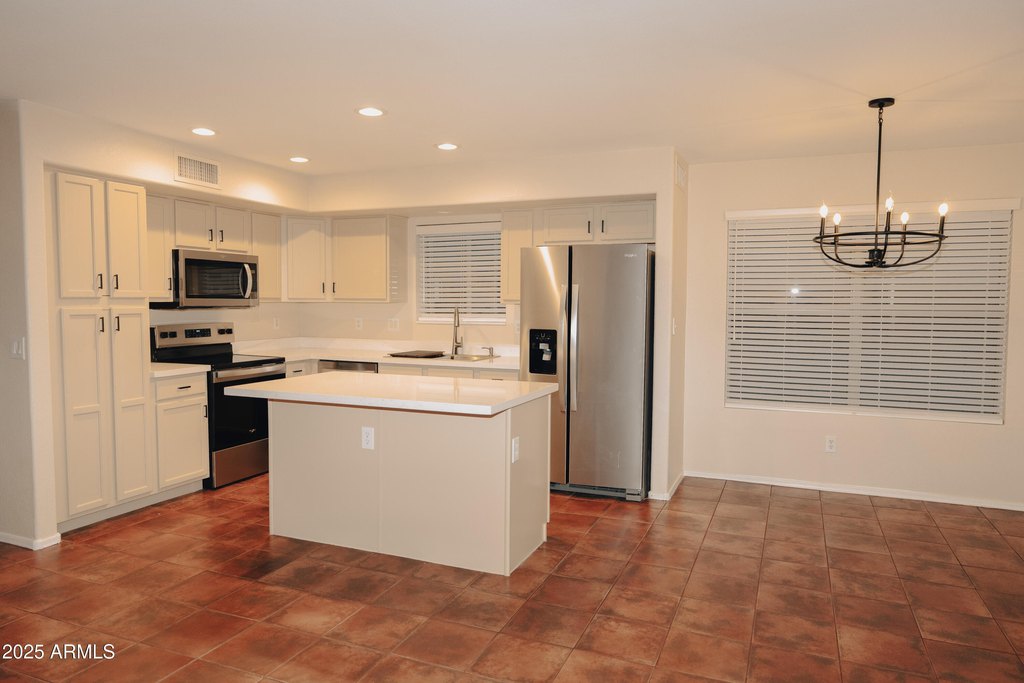 Phoenix, Arizona, 85050, United States, 4 Bedrooms Bedrooms, ,2.5 BathroomsBathrooms,Residential,Forsale,2004922