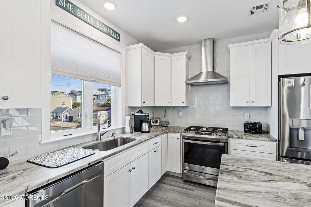 Seaside Heights, New Jersey, 08751, United States, 4 Bedrooms Bedrooms, ,3 BathroomsBathrooms,Residential,Forsale,2012969