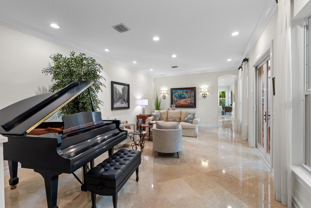 Delray Beach, Florida, 33483, United States, 3 Bedrooms Bedrooms, ,2.5 BathroomsBathrooms,Residential,Forsale,2010634