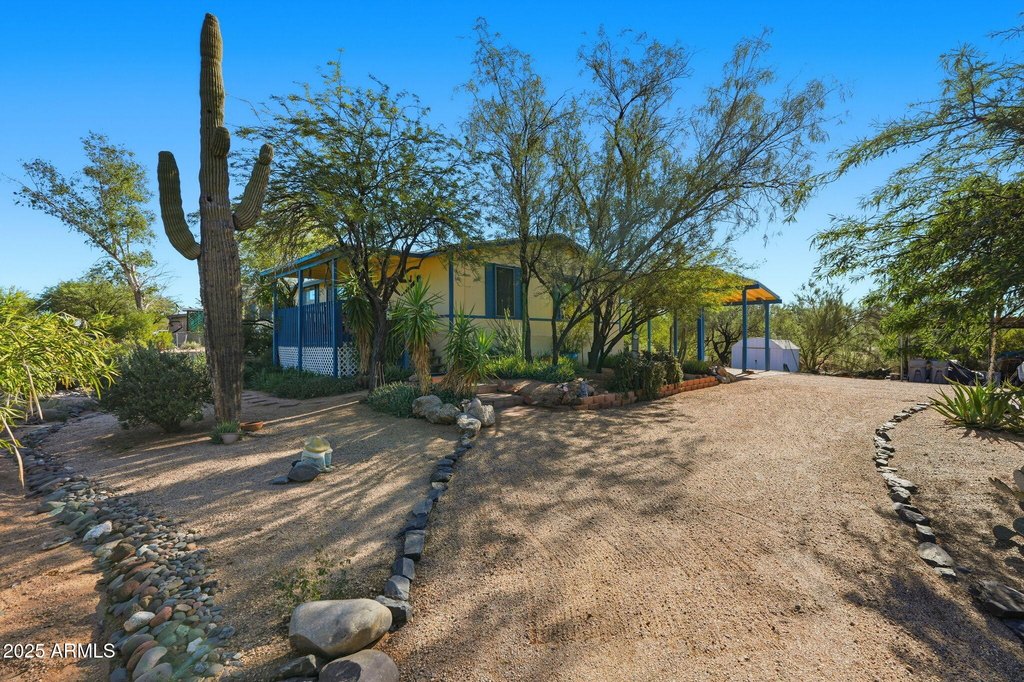 Cave Creek, Arizona, 85331, United States, 4 Bedrooms Bedrooms, ,2 BathroomsBathrooms,Residential,Forsale,2004938