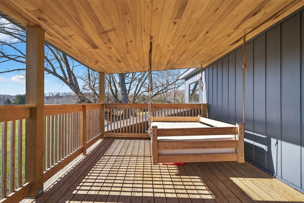 Pall Mall, Tennessee, 38577, United States, 2 Bedrooms Bedrooms, ,1.5 BathroomsBathrooms,Residential,Forsale,2010946