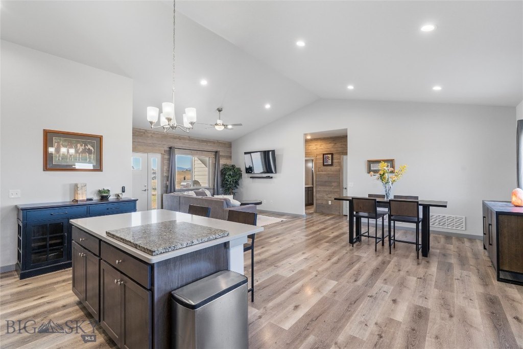 Three Forks, Montana, 59752, United States, 3 Bedrooms Bedrooms, ,2 BathroomsBathrooms,Residential,Forsale,1986985