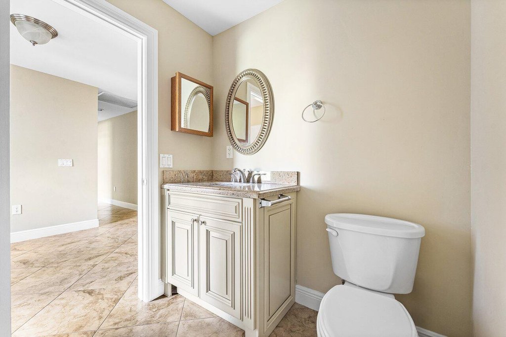 Delray Beach, Florida, 33445, United States, 3 Bedrooms Bedrooms, ,2.5 BathroomsBathrooms,Residential,Forsale,2010640