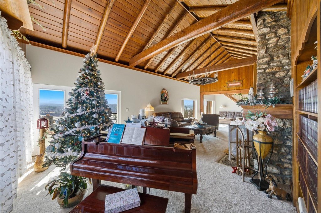 White Pine, Tennessee, 37890, United States, 3 Bedrooms Bedrooms, ,3.5 BathroomsBathrooms,Residential,Forsale,2012711