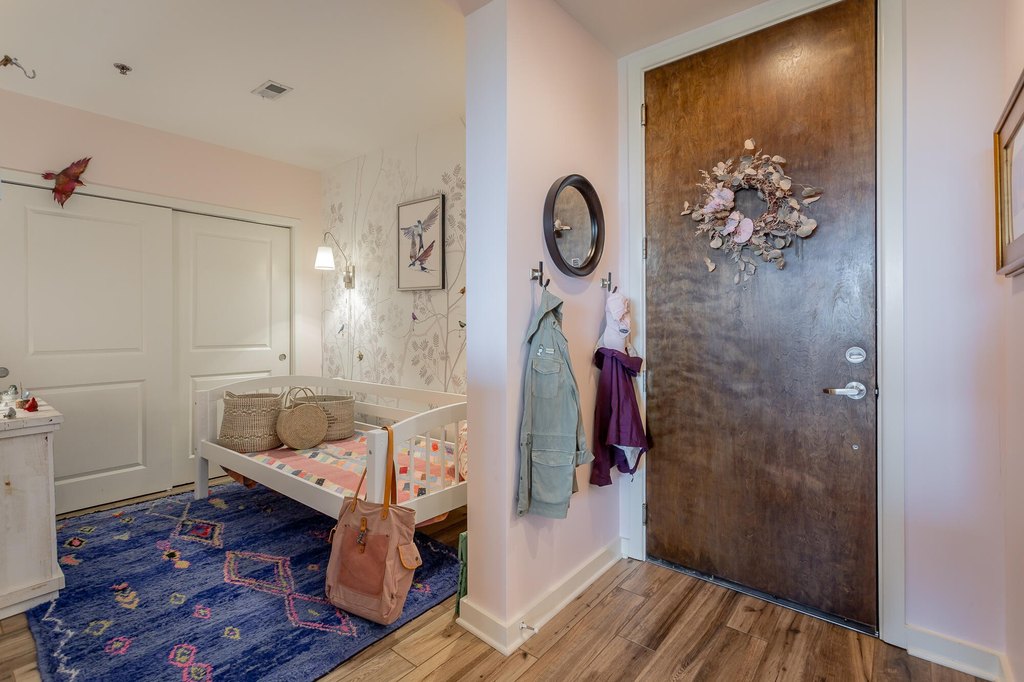 Chattanooga, Tennessee, 37405, United States, 2 Bedrooms Bedrooms, ,2 BathroomsBathrooms,Residential,Forsale,2009482