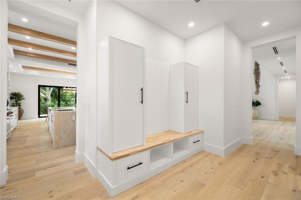 NAPLES, Florida, 34103, United States, 4 Bedrooms Bedrooms, ,4.5 BathroomsBathrooms,Residential,Forsale,2011526