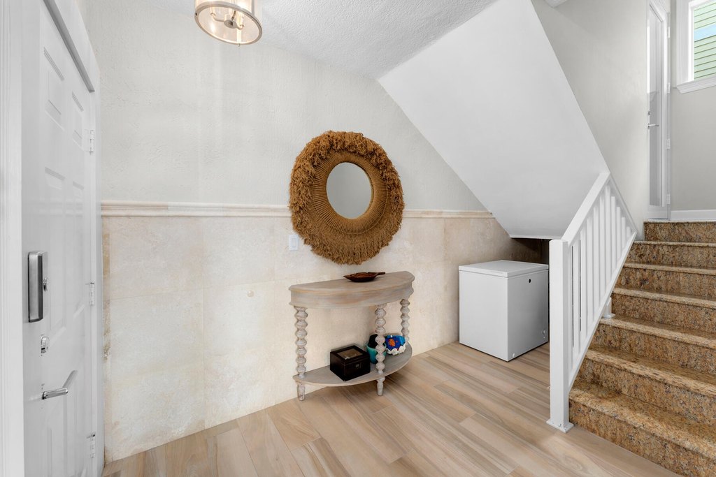 Key Largo, Florida, 33037, United States, 5 Bedrooms Bedrooms, ,3.5 BathroomsBathrooms,Residential,Forsale,1971978