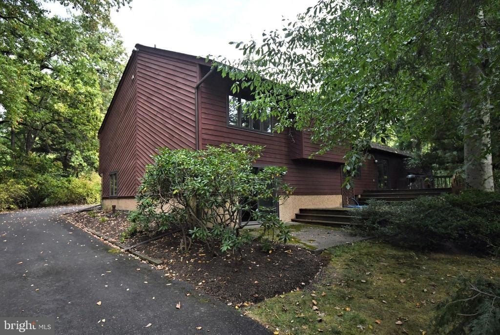 DOYLESTOWN, Pennsylvania, 18901, United States, 4 Bedrooms Bedrooms, ,3 BathroomsBathrooms,Residential,Forsale,1973388