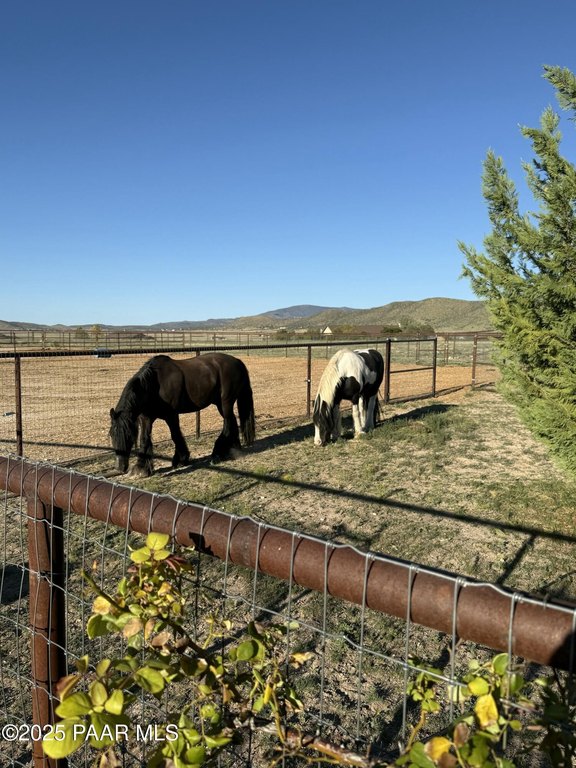 Prescott Valley, Arizona, 86315, United States, 4 Bedrooms Bedrooms, ,2 BathroomsBathrooms,Residential,Forsale,1968229