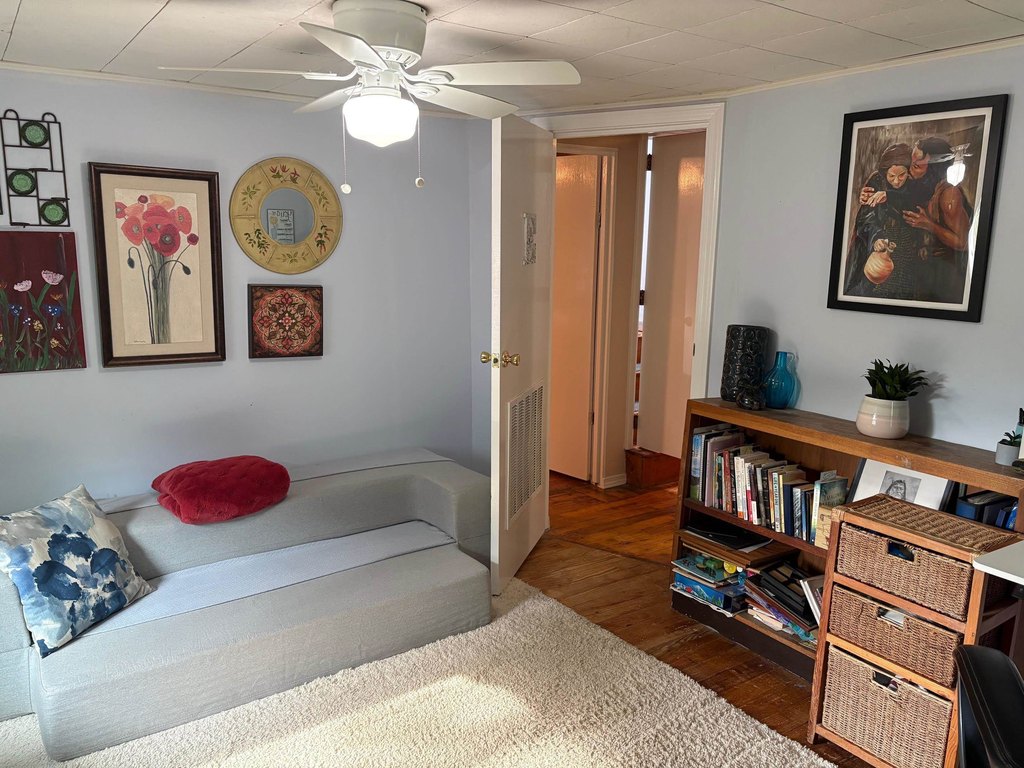 Kingston, New Hampshire, 03848, United States, 3 Bedrooms Bedrooms, ,2.5 BathroomsBathrooms,Residential,Forsale,2002414