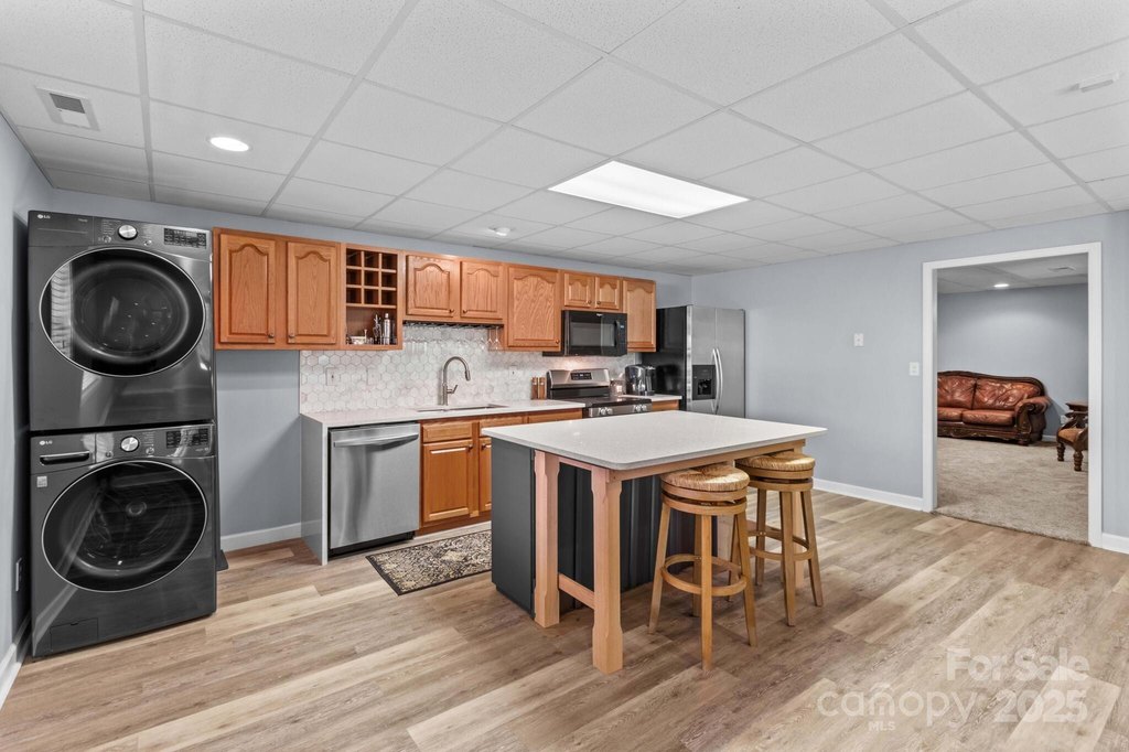 Lexington, North Carolina, 27295, United States, 3 Bedrooms Bedrooms, ,3.5 BathroomsBathrooms,Residential,Forsale,1985978